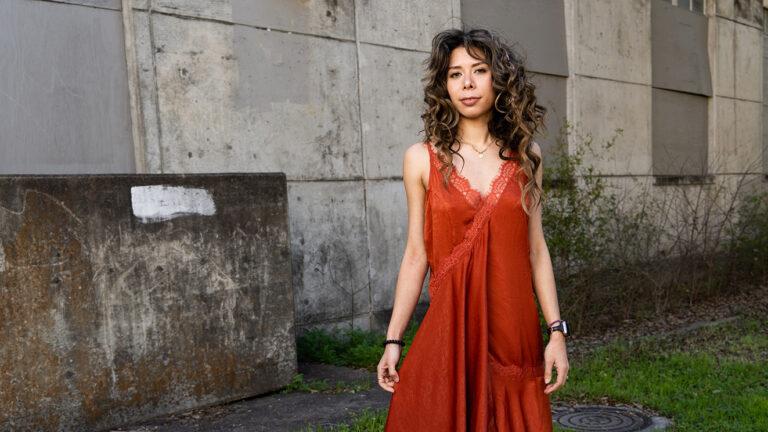 Photoshoot:  Godox AD400 pro & Glow Softbox